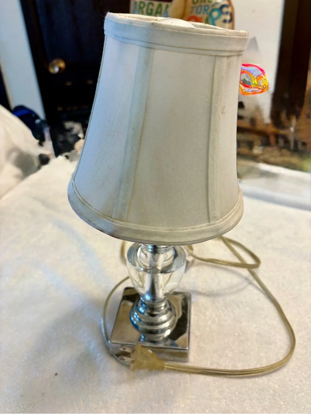 Classic Cream Lantern-Style Lamp Shade - Unbranded